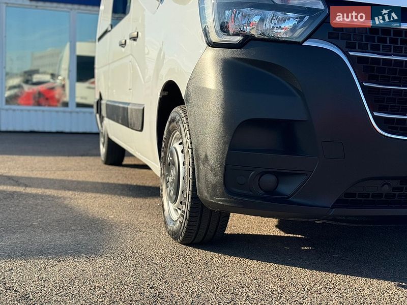 Грузопассажирский фургон Renault Master 2020 в Киеве