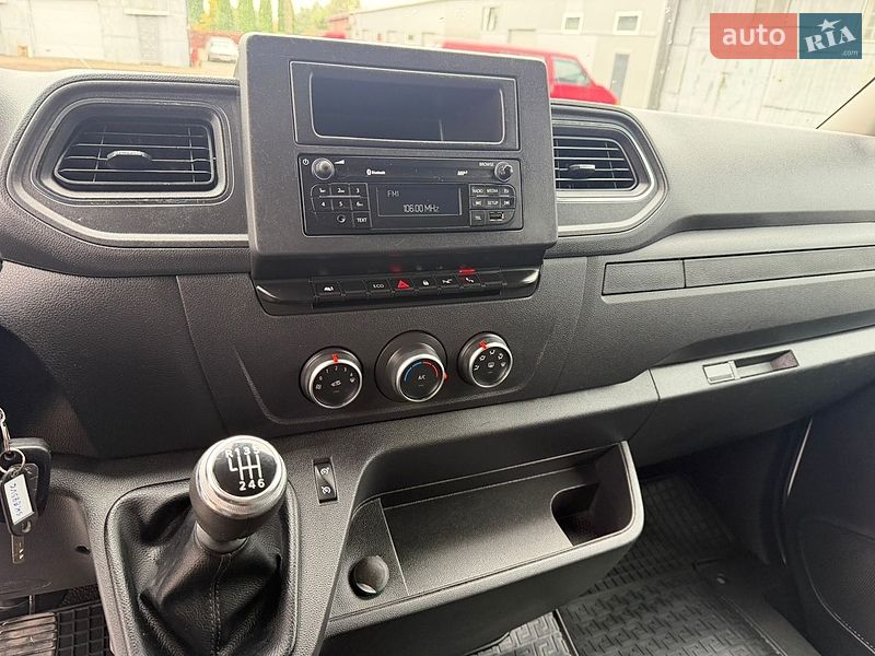 Вантажний фургон Renault Master 2021 в Ковелі