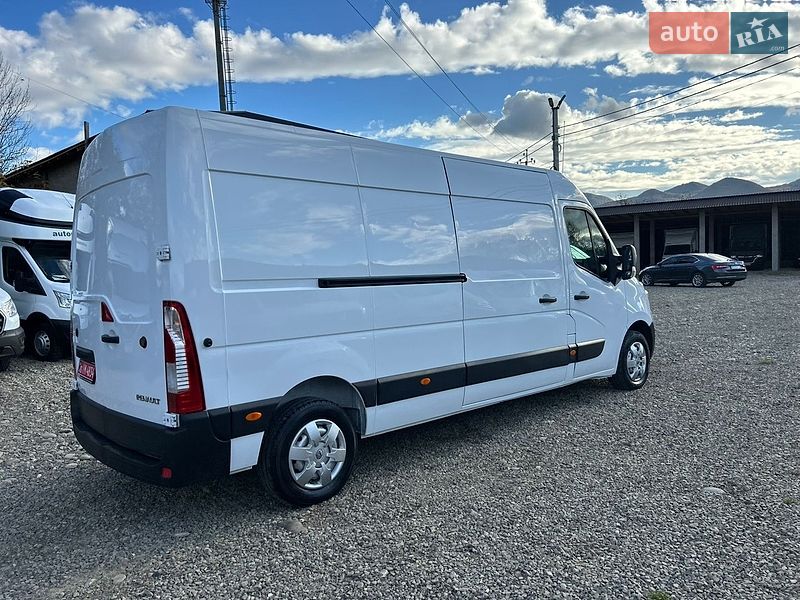 Грузовой фургон Renault Master 2018 в Хусте
