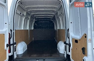 Грузовой фургон Renault Master 2018 в Хусте