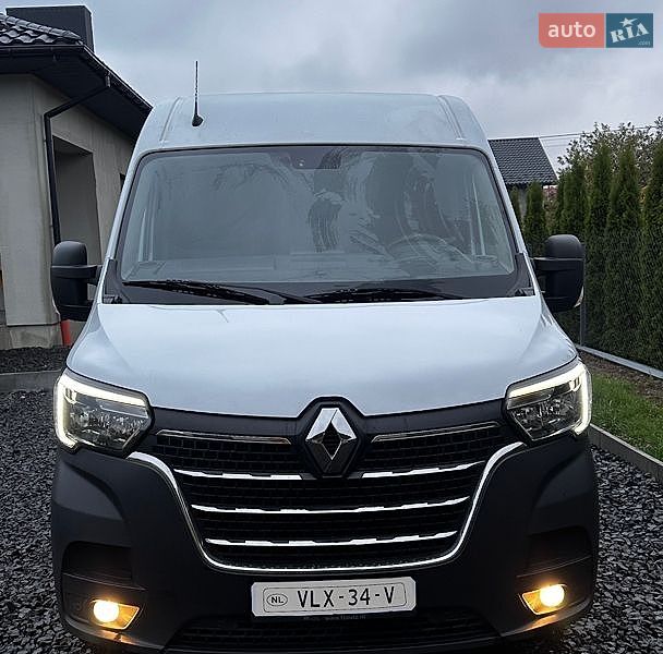 Вантажний фургон Renault Master 2021 в Луцьку