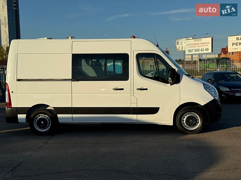 Грузопассажирский фургон Renault Master 2018 в Киеве