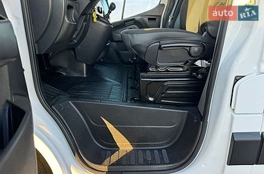 Грузопассажирский фургон Renault Master 2018 в Киеве