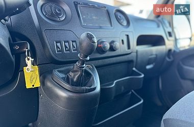 Грузопассажирский фургон Renault Master 2018 в Киеве