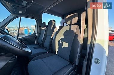 Грузопассажирский фургон Renault Master 2018 в Киеве