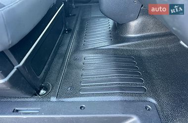 Грузопассажирский фургон Renault Master 2018 в Киеве