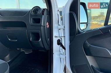 Грузопассажирский фургон Renault Master 2018 в Киеве