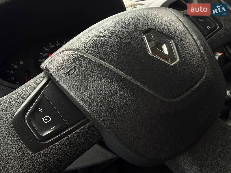 Грузовой фургон Renault Master 2018 в Киеве
