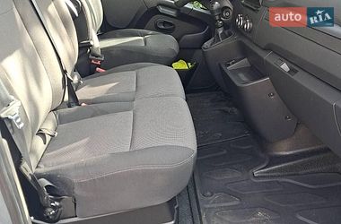 Вантажний фургон Renault Master 2022 в Рівному