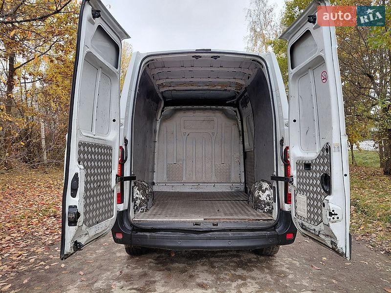 Грузовой фургон Renault Master 2014 в Ивано-Франковске