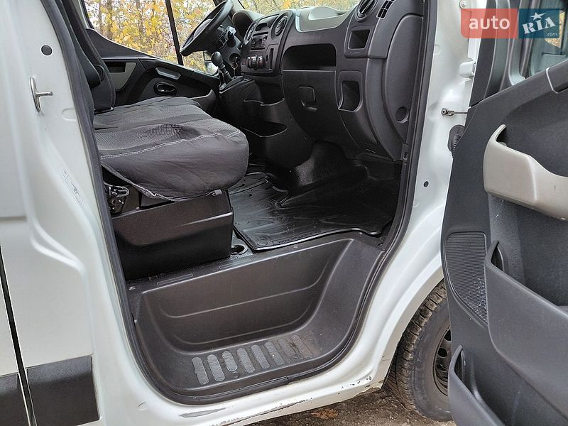 Грузовой фургон Renault Master 2014 в Ивано-Франковске