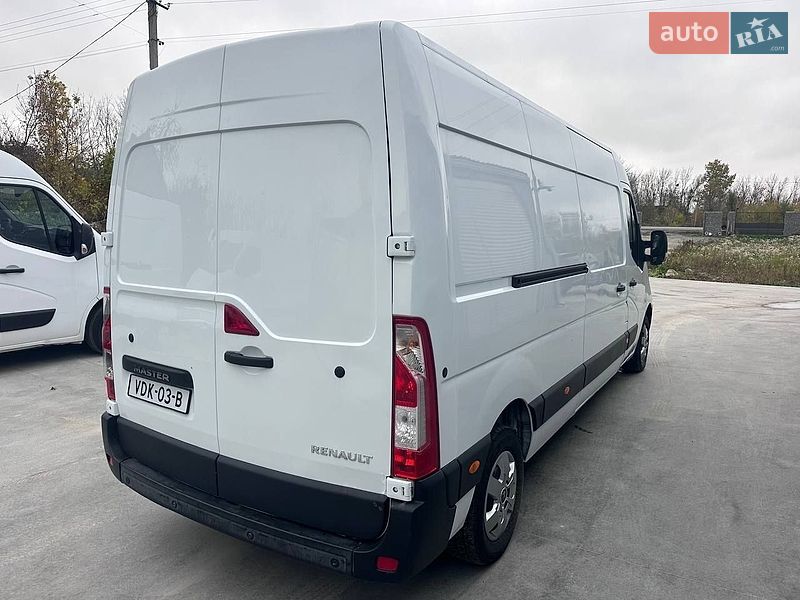 Грузовой фургон Renault Master 2017 в Дубно