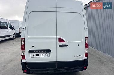 Грузовой фургон Renault Master 2017 в Дубно