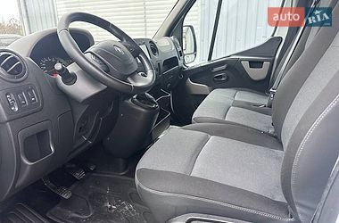 Грузовой фургон Renault Master 2017 в Дубно