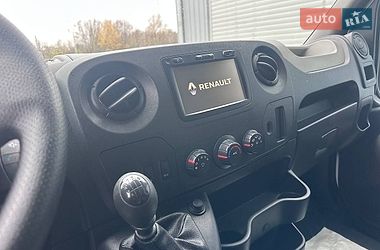 Грузовой фургон Renault Master 2017 в Дубно