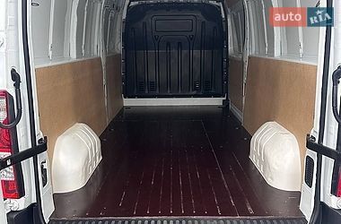 Грузовой фургон Renault Master 2017 в Дубно