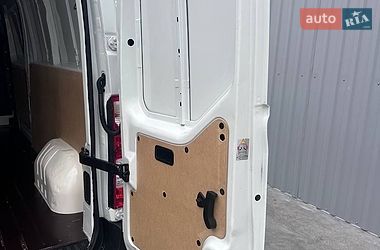 Грузовой фургон Renault Master 2017 в Дубно
