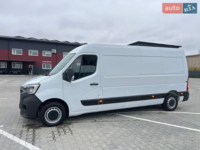 Грузовой фургон Renault Master 2022 в Дубно