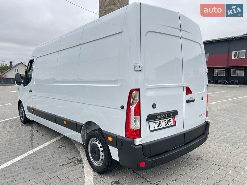 Грузовой фургон Renault Master 2022 в Дубно