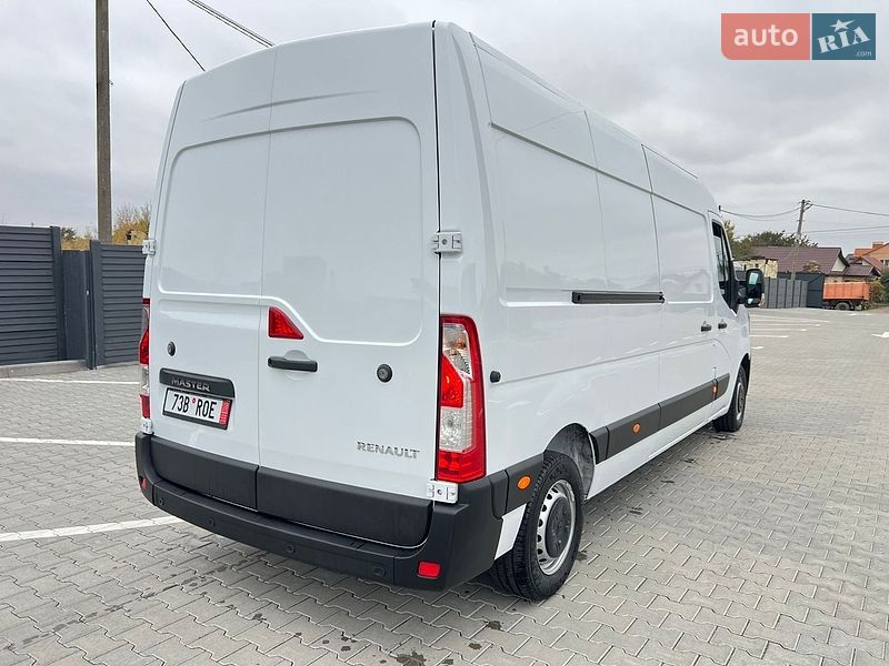 Грузовой фургон Renault Master 2022 в Дубно