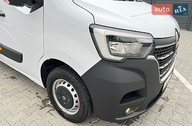 Грузовой фургон Renault Master 2022 в Дубно
