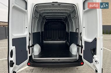 Грузовой фургон Renault Master 2022 в Дубно