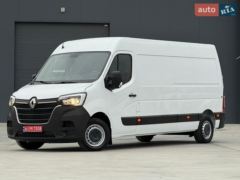 Вантажний фургон Renault Master 2022 в Дубні