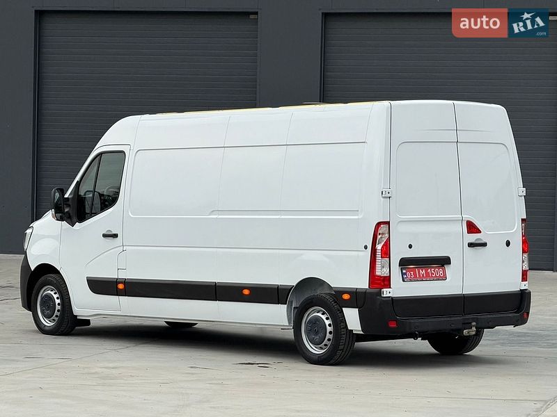 Вантажний фургон Renault Master 2022 в Дубні