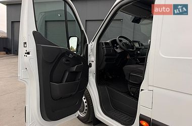 Вантажний фургон Renault Master 2022 в Дубні