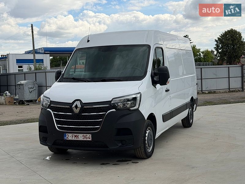 Вантажний фургон Renault Master 2023 в Млиніві