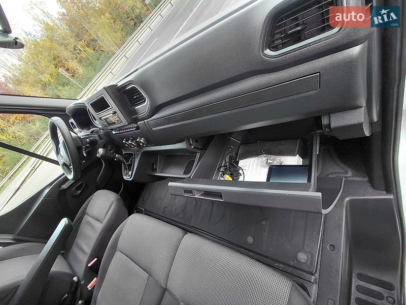 Тентованый Renault Master 2021 в Ковеле