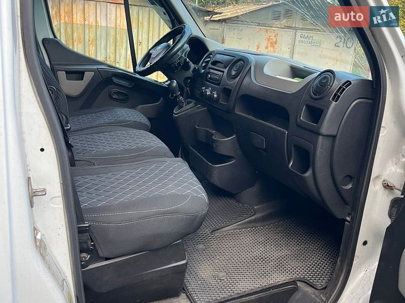 Тентований Renault Master 2013 в Одесі