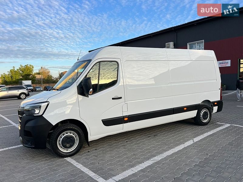 Грузовой фургон Renault Master 2023 в Дубно