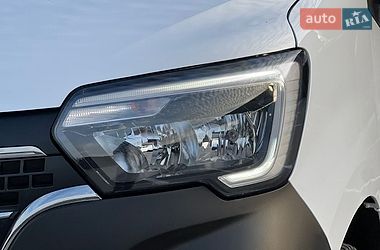 Грузовой фургон Renault Master 2023 в Дубно