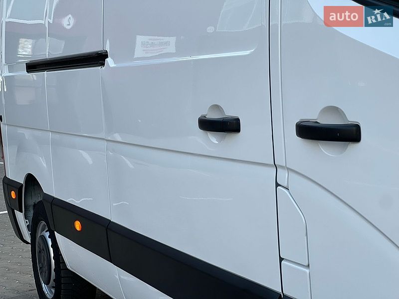 Грузовой фургон Renault Master 2023 в Дубно