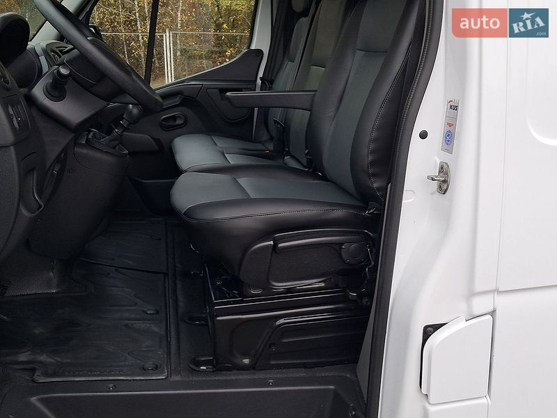 Грузовой фургон Renault Master 2019 в Бердичеве