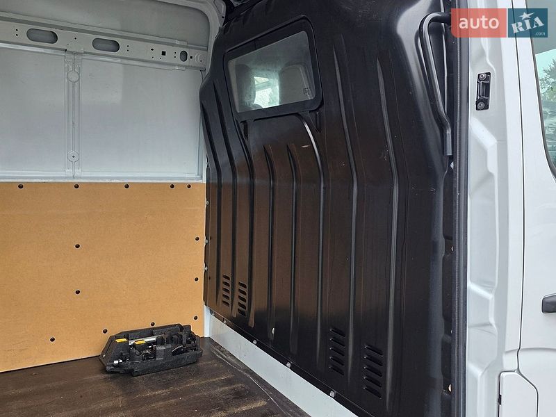 Вантажний фургон Renault Master 2022 в Одесі фото 55 Вантажний фургон Renault Master 2022 в Одесі