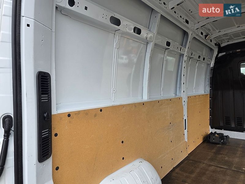 Вантажний фургон Renault Master 2022 в Одесі фото 65 Вантажний фургон Renault Master 2022 в Одесі
