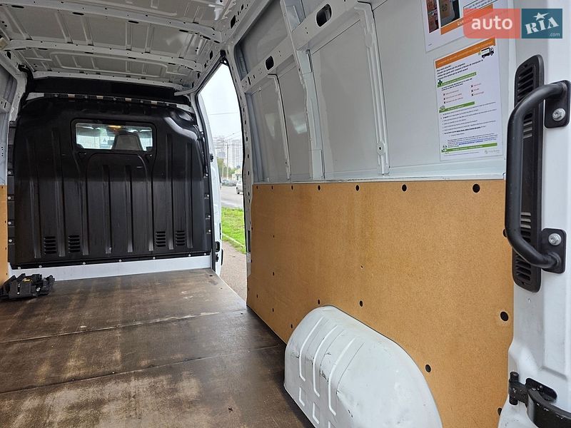 Вантажний фургон Renault Master 2022 в Одесі фото 66 Вантажний фургон Renault Master 2022 в Одесі