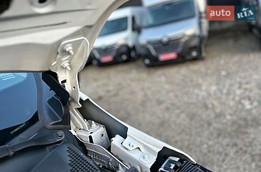 Вантажний фургон Renault Master 2021 в Хусті