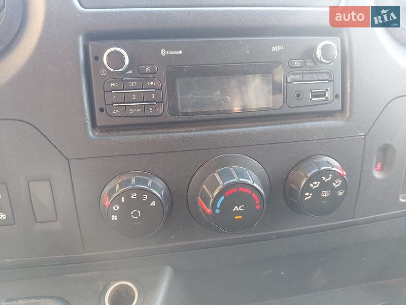 Вантажний фургон Renault Master 2014 в Івано-Франківську фото 23 Вантажний фургон Renault Master 2014 в Івано-Франківську