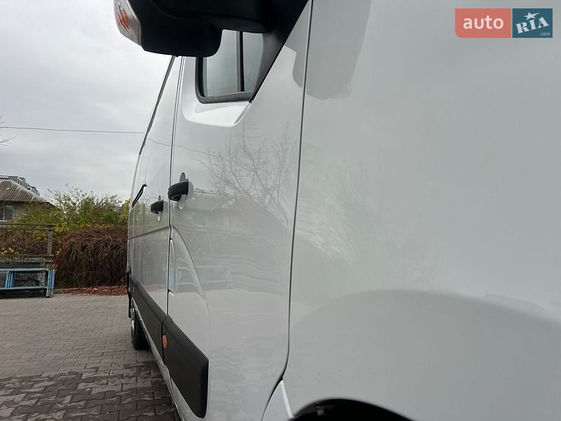 Вантажний фургон Renault Master 2019 в Бердичеві