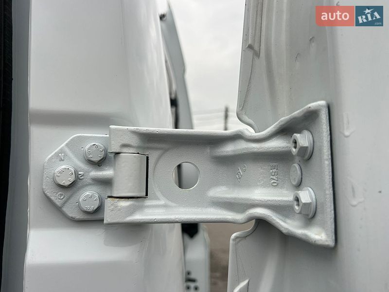 Вантажний фургон Renault Master 2019 в Бердичеві