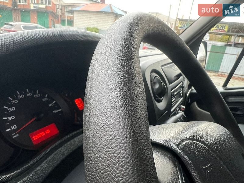 Вантажний фургон Renault Master 2019 в Бердичеві