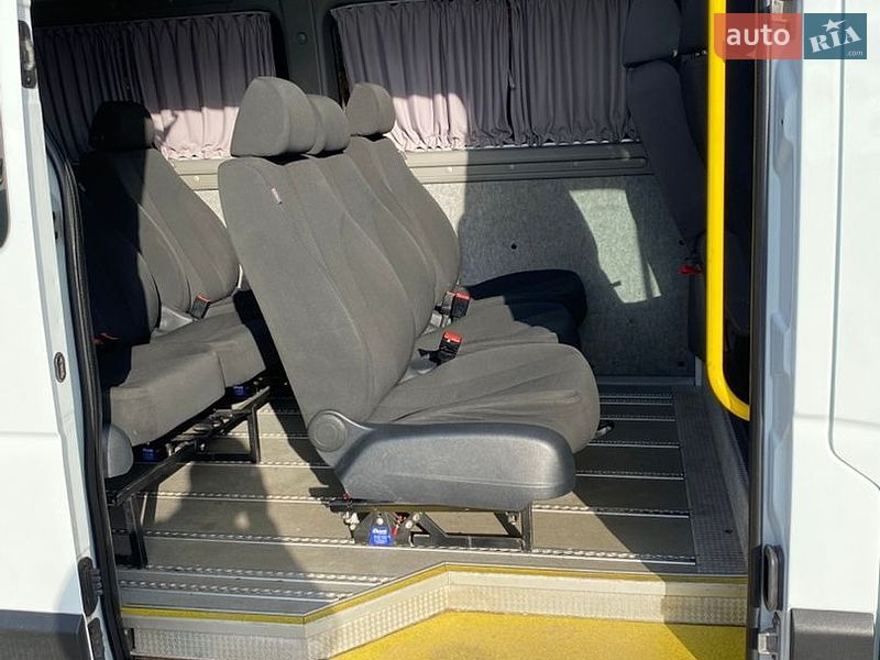 Мінівен Renault Master 2013 в Тернополі