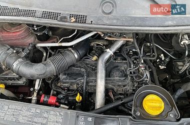 Вантажопасажирський фургон Renault Master 2015 в Заріччі фото 17 Вантажопасажирський фургон Renault Master 2015 в Заріччі