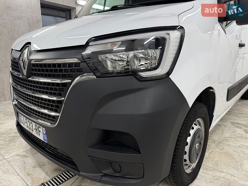 Грузовой фургон Renault Master 2022 в Полтаве