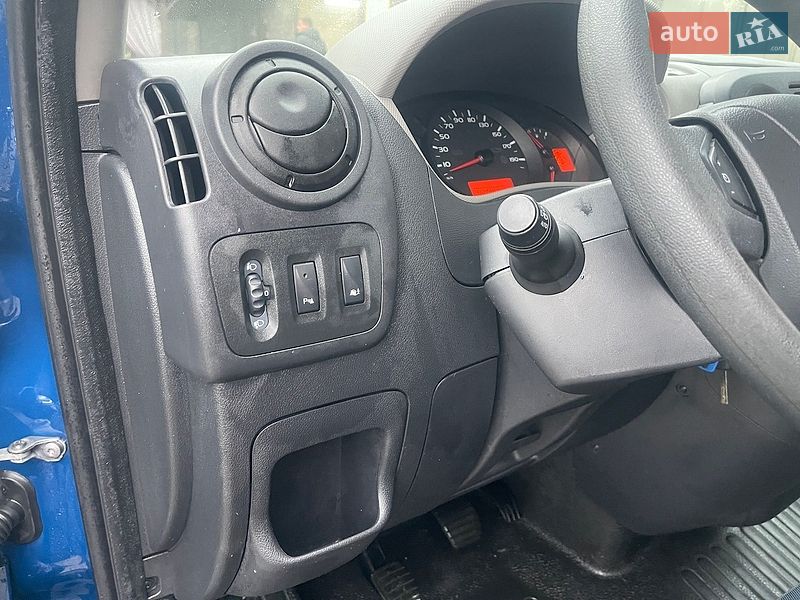 Минивэн Renault Master 2016 в Луцке