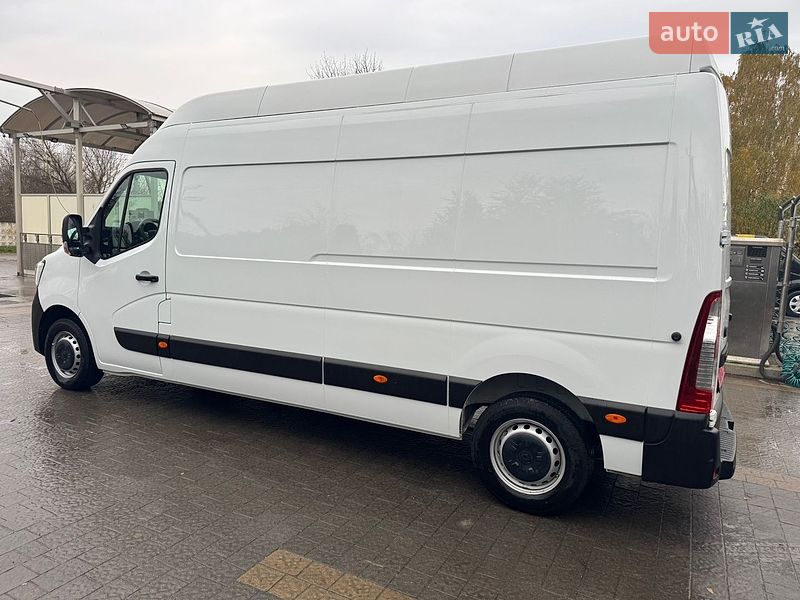 Грузовой фургон Renault Master 2022 в Луцке