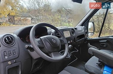 Грузовой фургон Renault Master 2017 в Ивано-Франковске